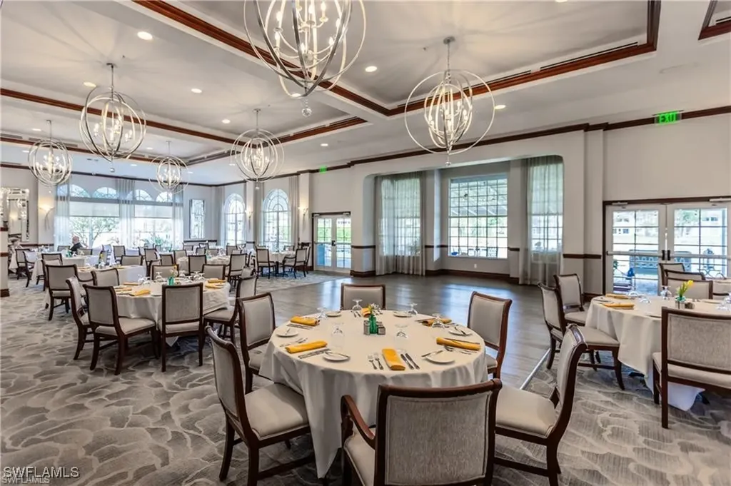 818 Grafton Court Naples FL 34104