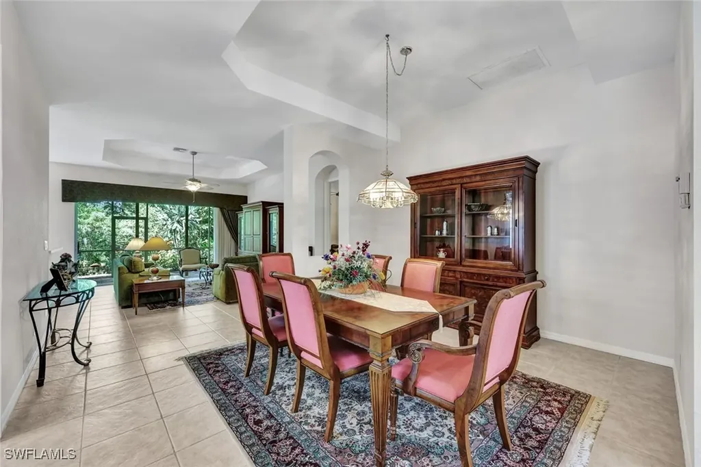818 Grafton Court Naples FL 34104