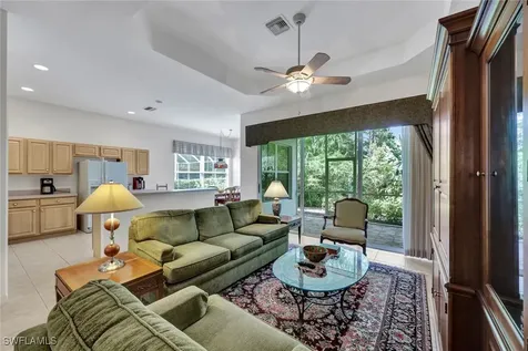 818 Grafton Court Naples FL 34104