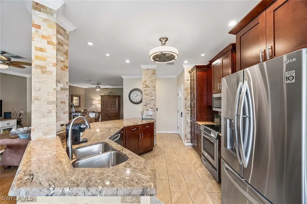 7000 Pinnacle Lane Naples FL 34110