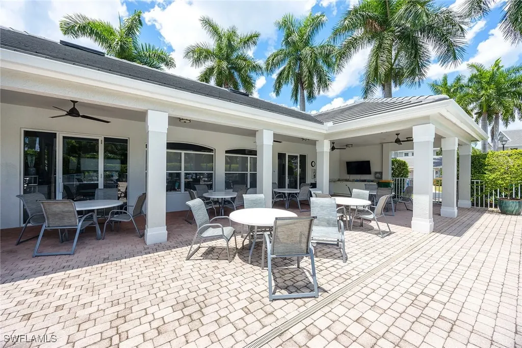 7000 Pinnacle Lane Naples FL 34110