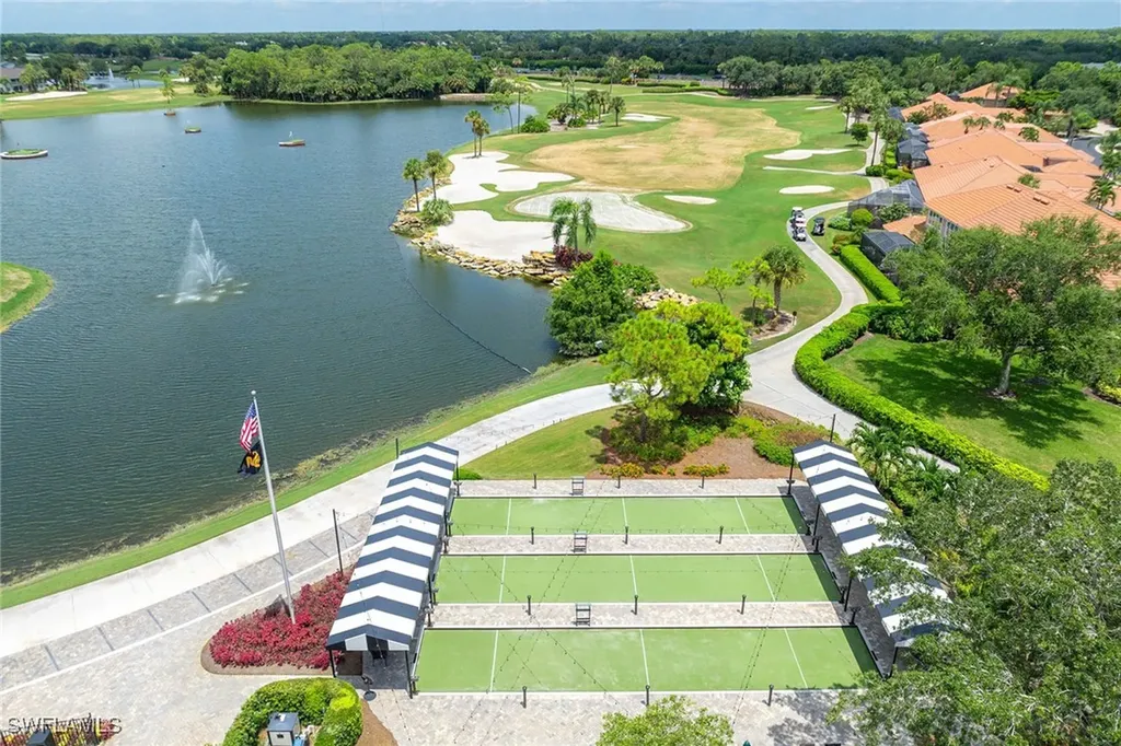 7000 Pinnacle Lane Naples FL 34110