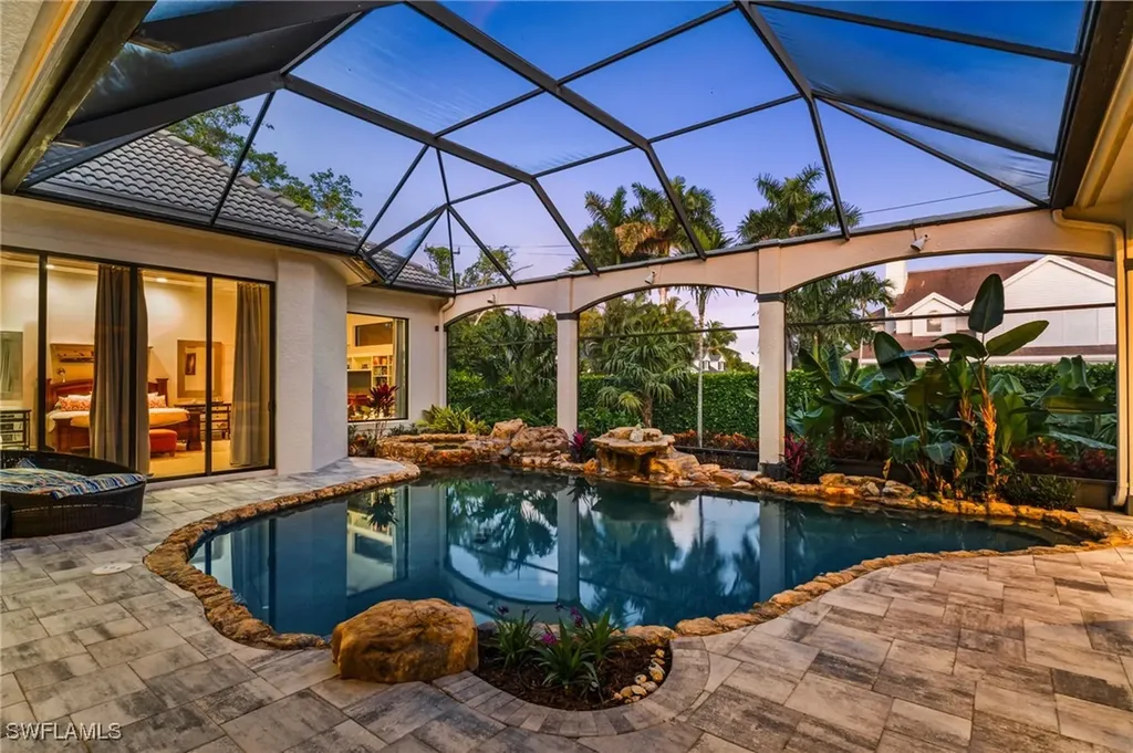 2755 Lantern Lane Naples FL 34102