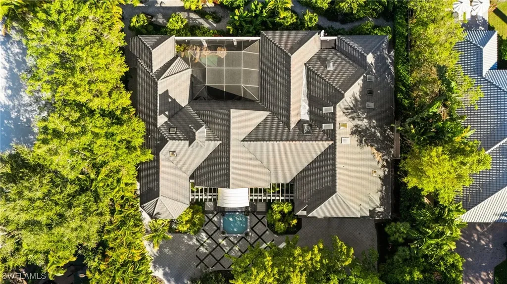 2755 Lantern Lane Naples FL 34102