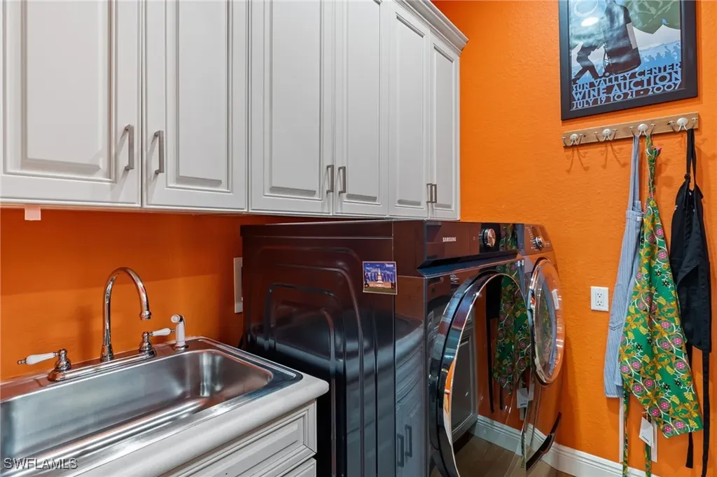2755 Lantern Lane Naples FL 34102