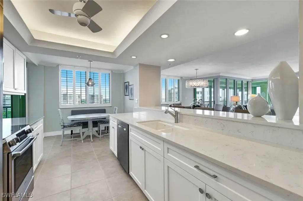 21 Bluebill Avenue Naples FL 34108