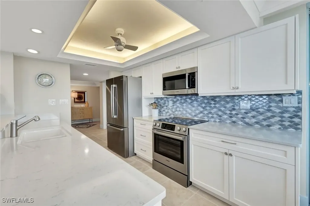 21 Bluebill Avenue Naples FL 34108
