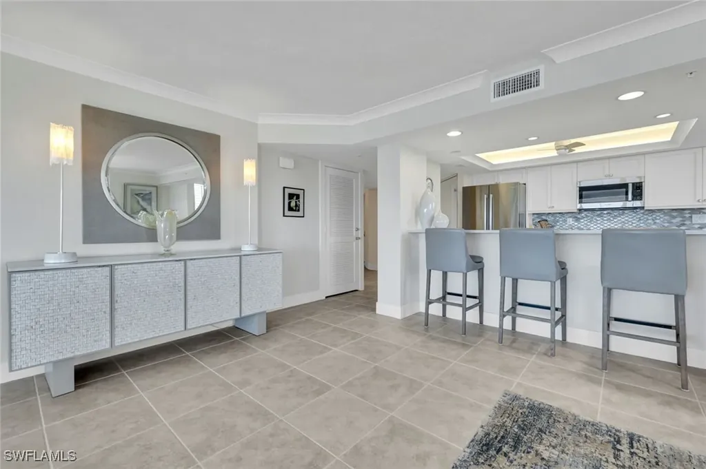 21 Bluebill Avenue Naples FL 34108