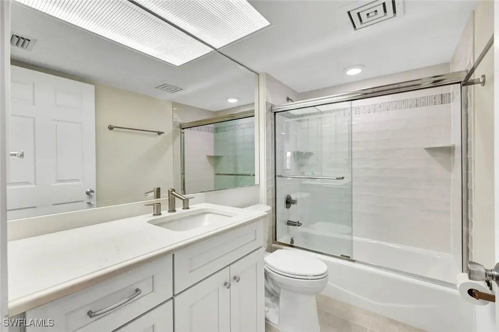 21 Bluebill Avenue Naples FL 34108