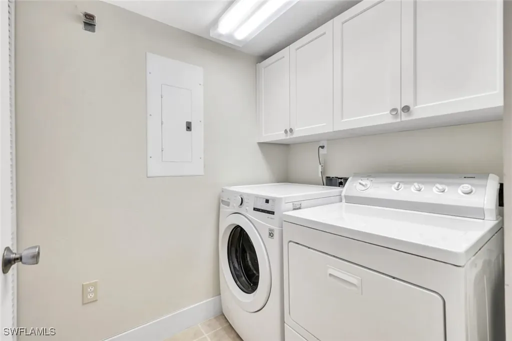 21 Bluebill Avenue Naples FL 34108