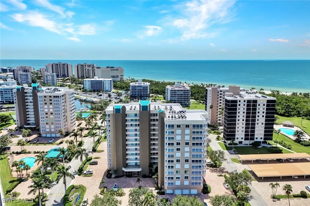 21 Bluebill Avenue Naples FL 34108