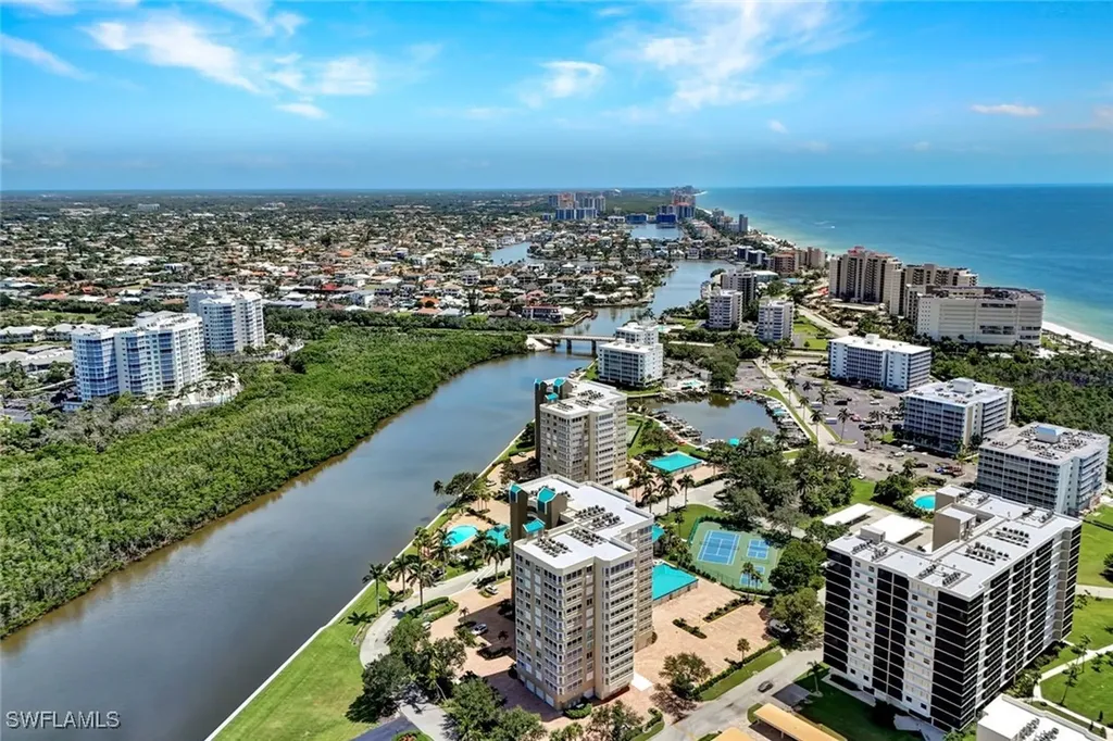 21 Bluebill Avenue Naples FL 34108