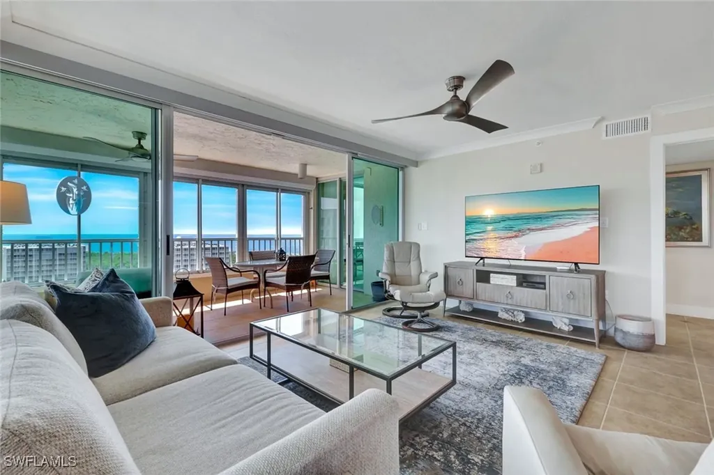 21 Bluebill Avenue Naples FL 34108