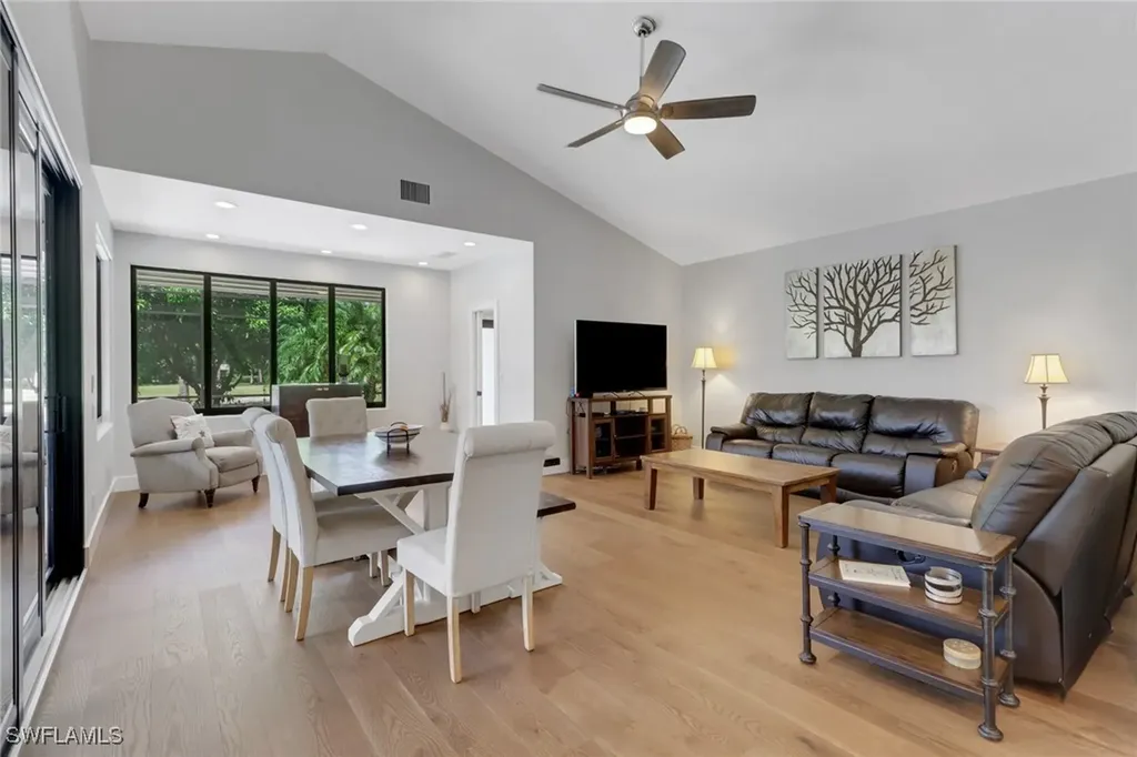 12901 Valewood Drive Naples FL 34119