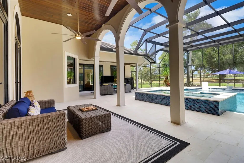 12901 Valewood Drive Naples FL 34119