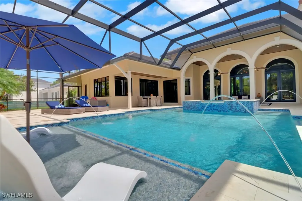 12901 Valewood Drive Naples FL 34119