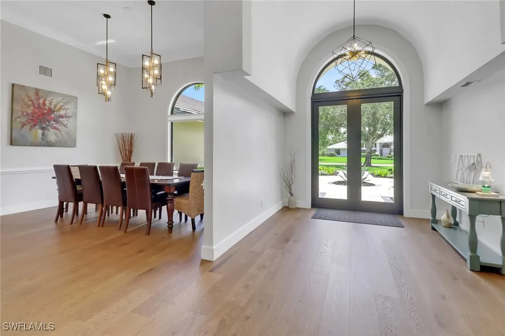 12901 Valewood Drive Naples FL 34119