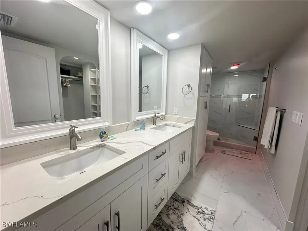 10951 Gulf Shore Drive Naples FL 34108