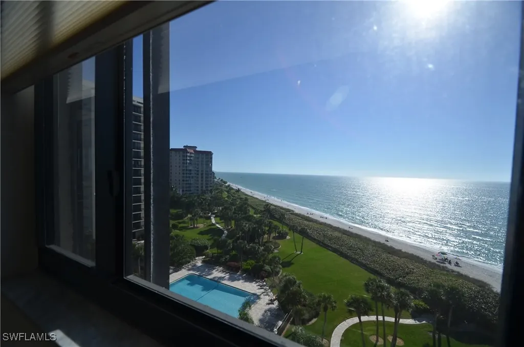 10951 Gulf Shore Drive Naples FL 34108