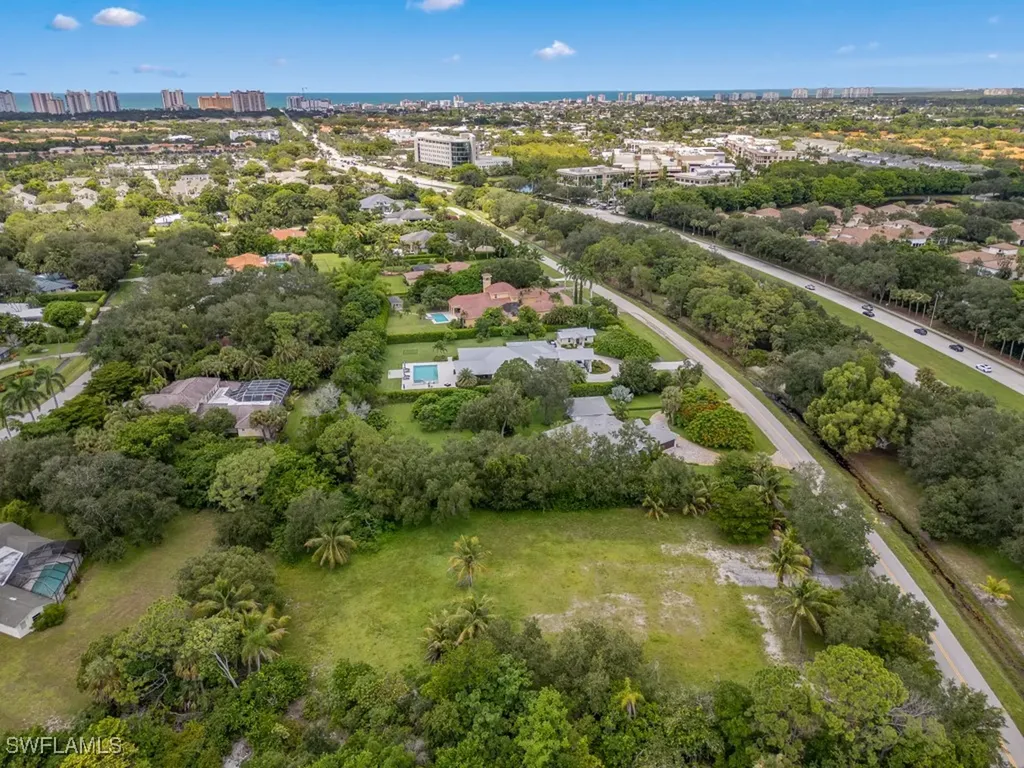 172 Hickory Road Naples FL 34108