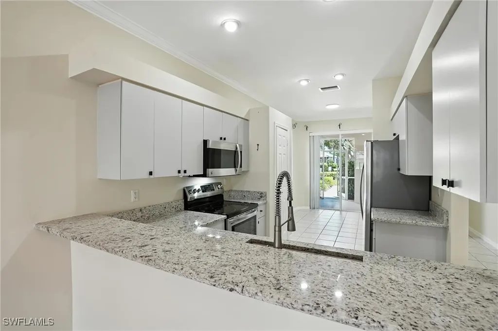 1963 Morning Sun Lane Naples FL 34119