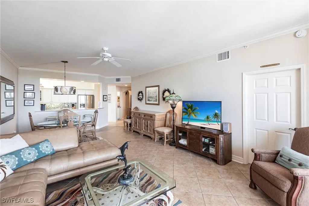 451 Bayfront Place Naples FL 34102