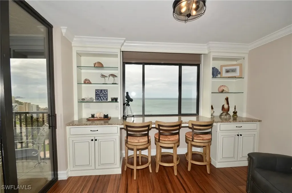 10851 Gulf Shore Drive Naples FL 34108