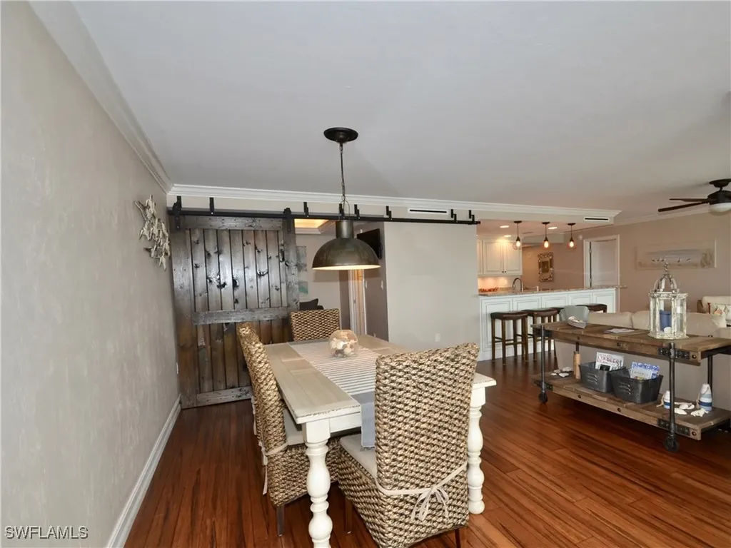 10851 Gulf Shore Drive Naples FL 34108