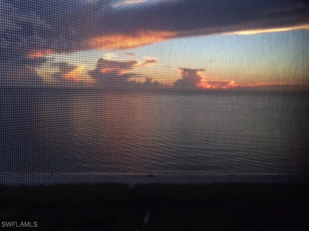 10851 Gulf Shore Drive Naples FL 34108