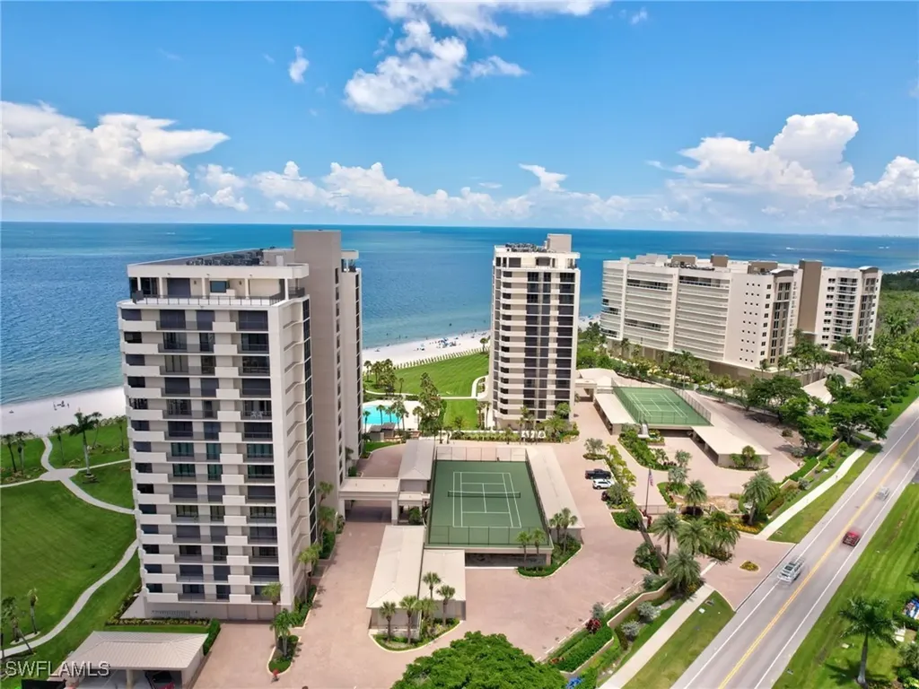 10851 Gulf Shore Drive Naples FL 34108