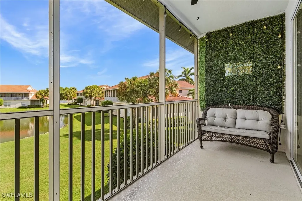 25110 Peacock Lane Naples FL 34114