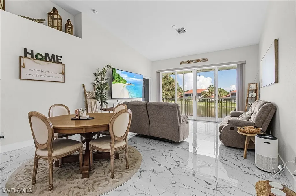 25110 Peacock Lane Naples FL 34114