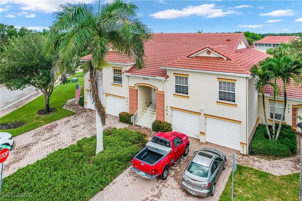 25110 Peacock Lane Naples FL 34114