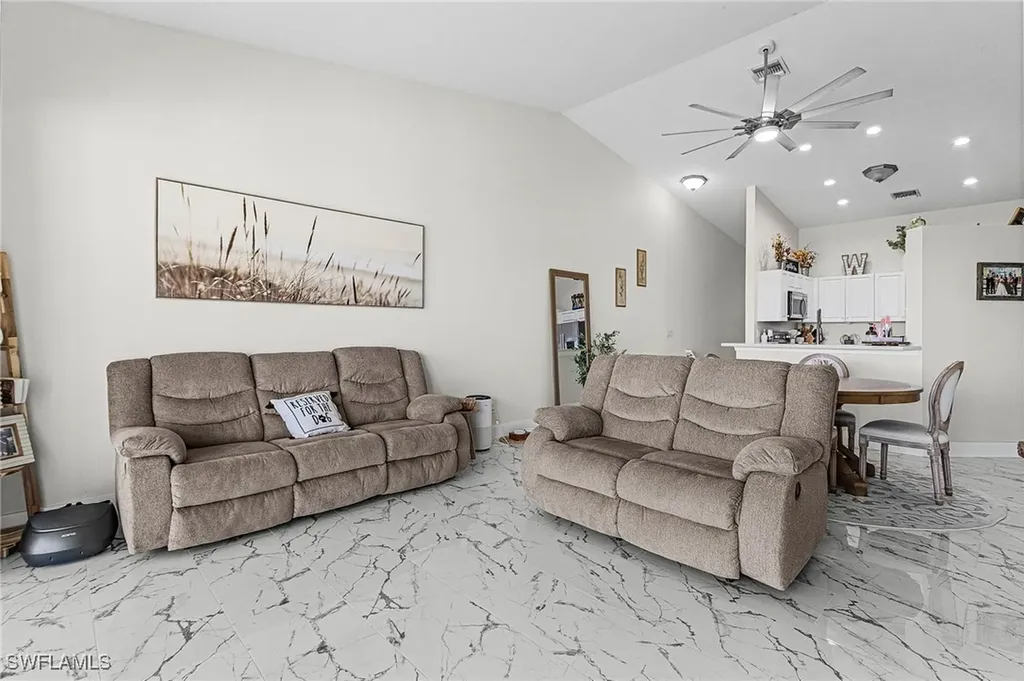 25110 Peacock Lane Naples FL 34114