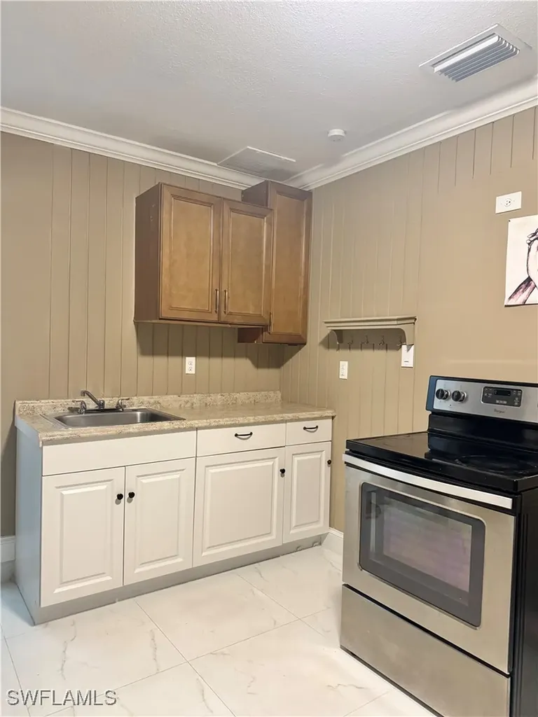 1110 Rushmore Avenue N Lehigh Acres FL 33936