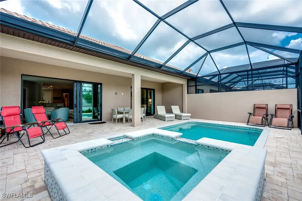 6560 Roma Way Naples FL 34113