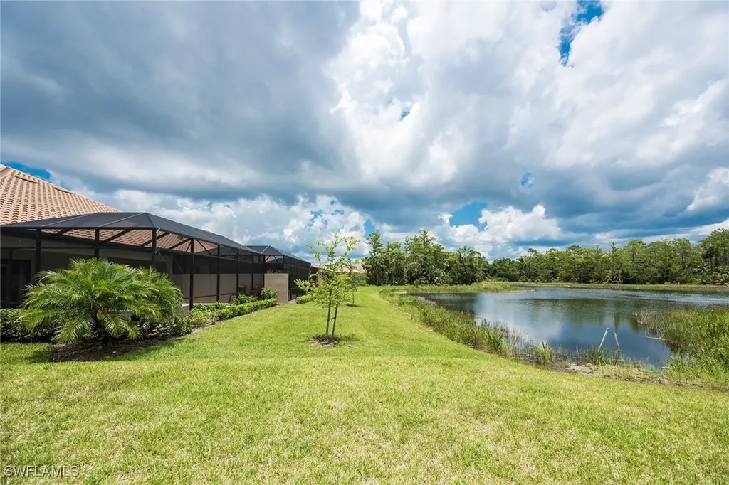 6560 Roma Way Naples FL 34113