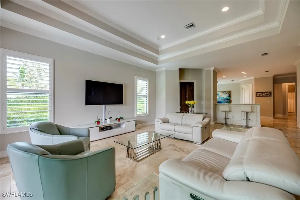 6560 Roma Way Naples FL 34113