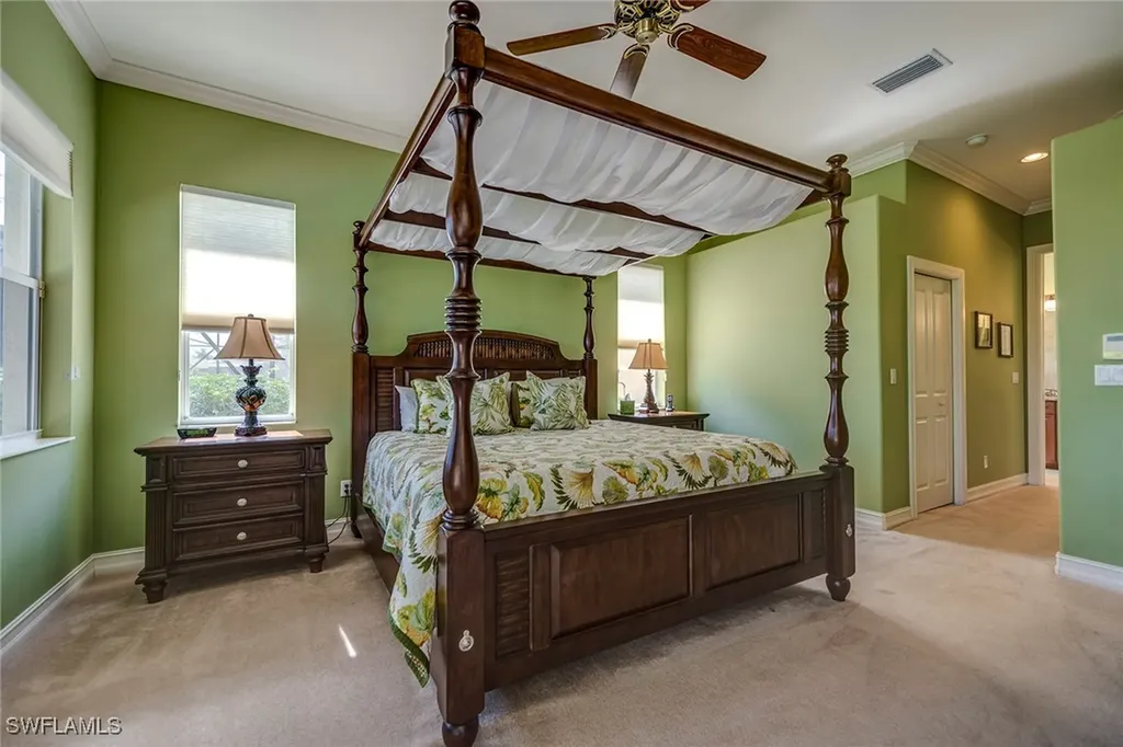 6065 Divot Court Naples FL 34113