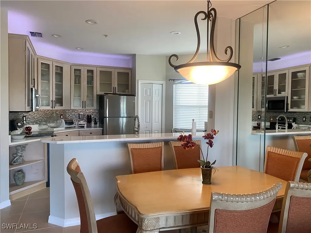 210 Vintage Circle Naples FL 34119