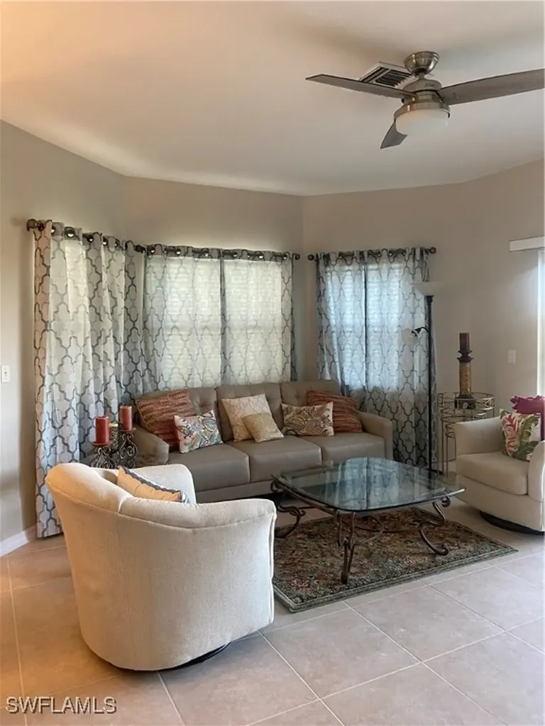 210 Vintage Circle Naples FL 34119