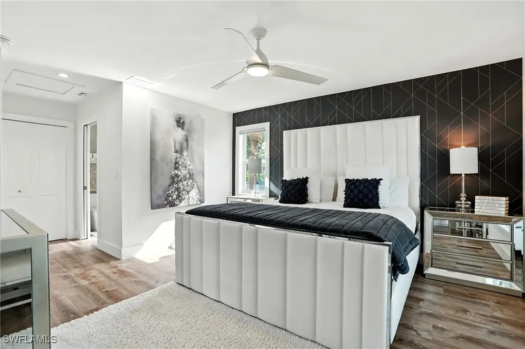 876 Gulf Pavilion Drive Naples FL 34108