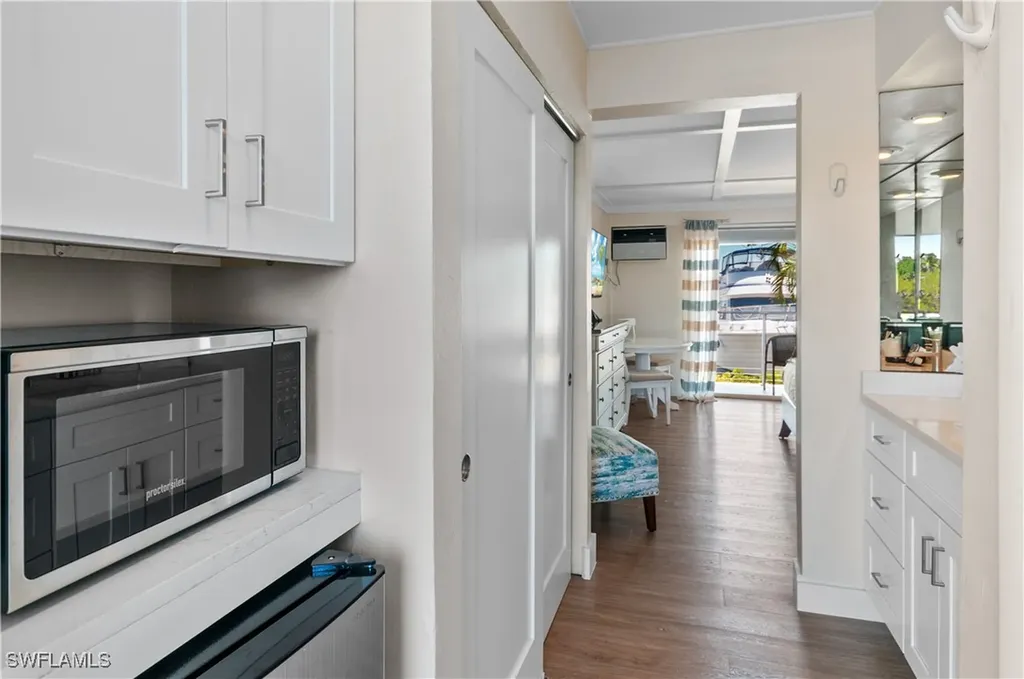 900 Broad Avenue S Naples FL 34102
