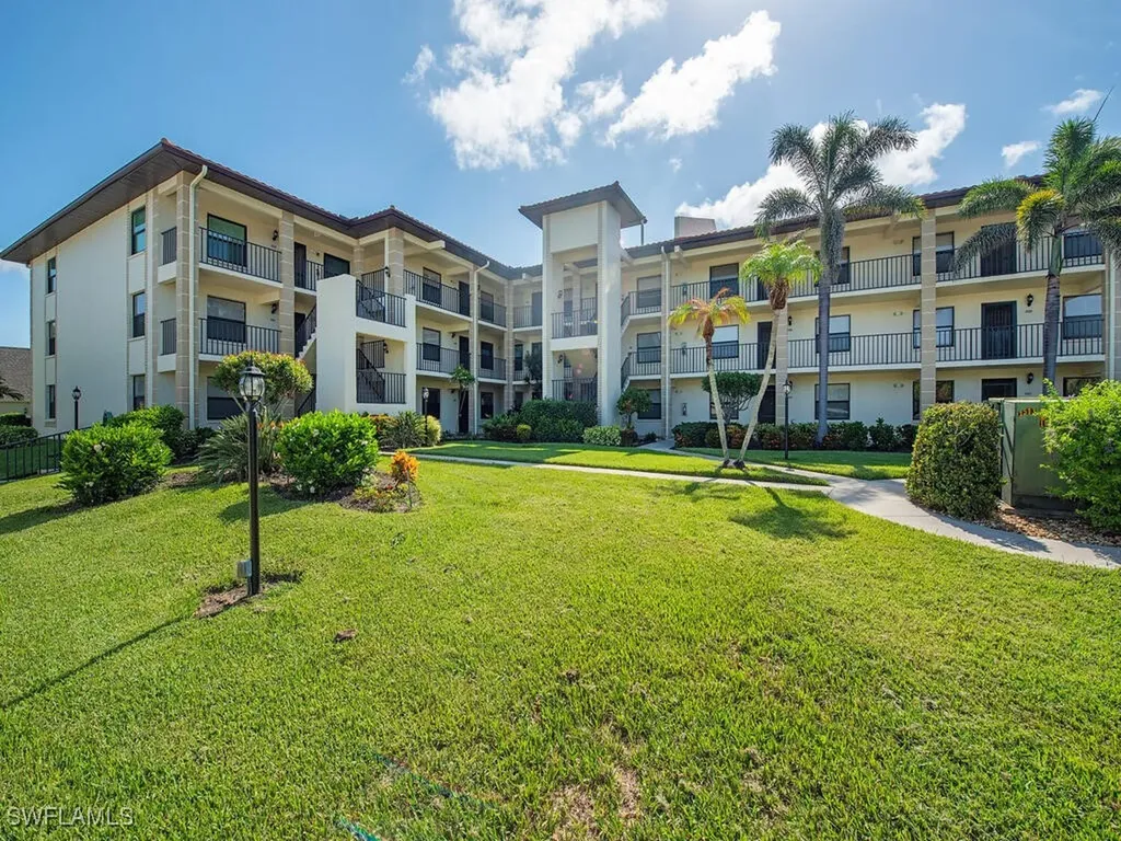 12581 Kelly Sands Way Fort Myers FL 33908