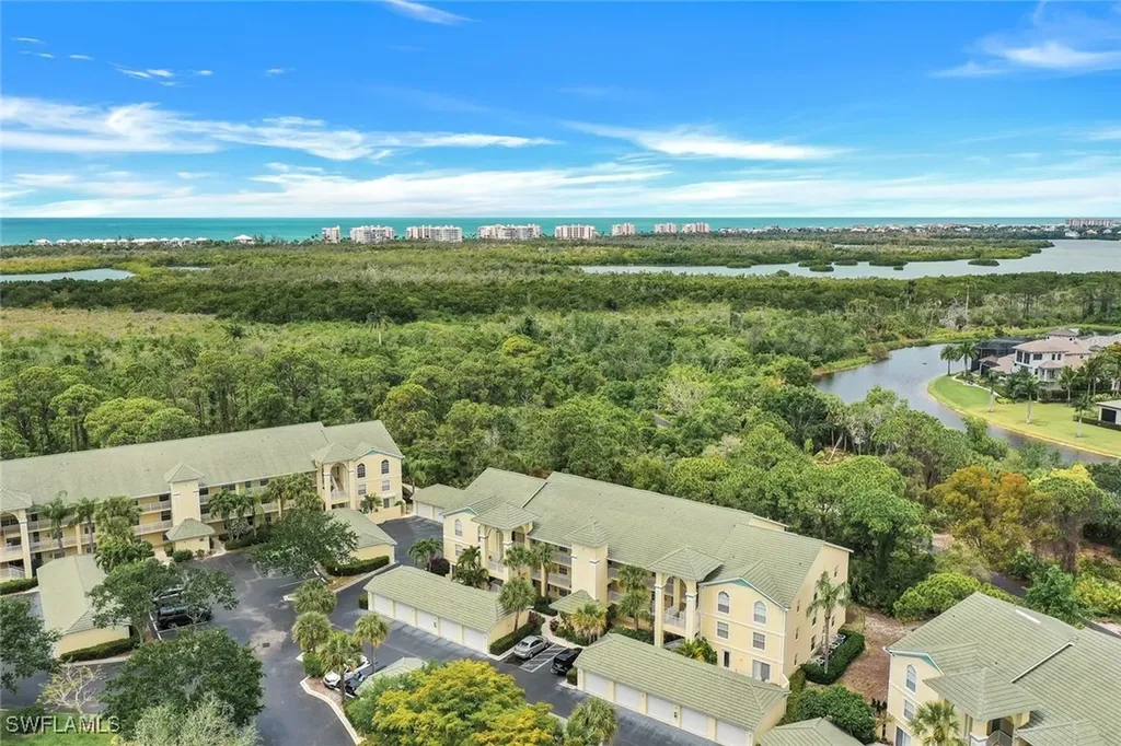 15505 Cedarwood Lane Naples FL 34110