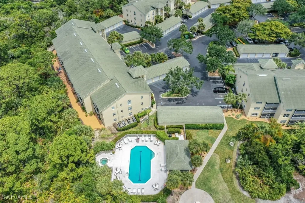 15505 Cedarwood Lane Naples FL 34110