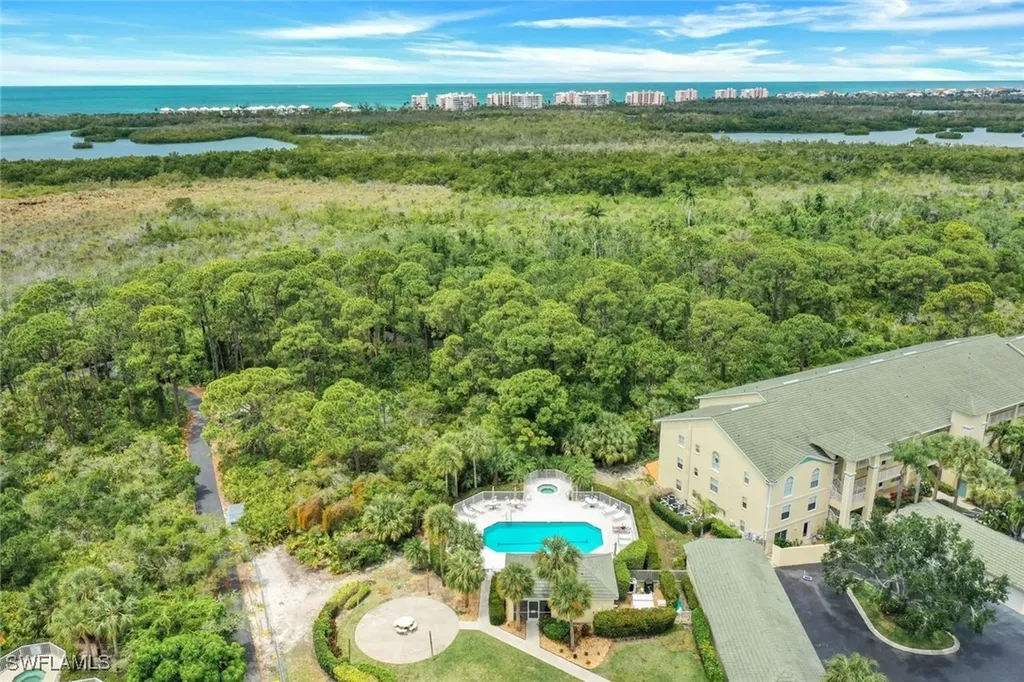 15505 Cedarwood Lane Naples FL 34110