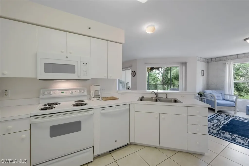 15505 Cedarwood Lane Naples FL 34110