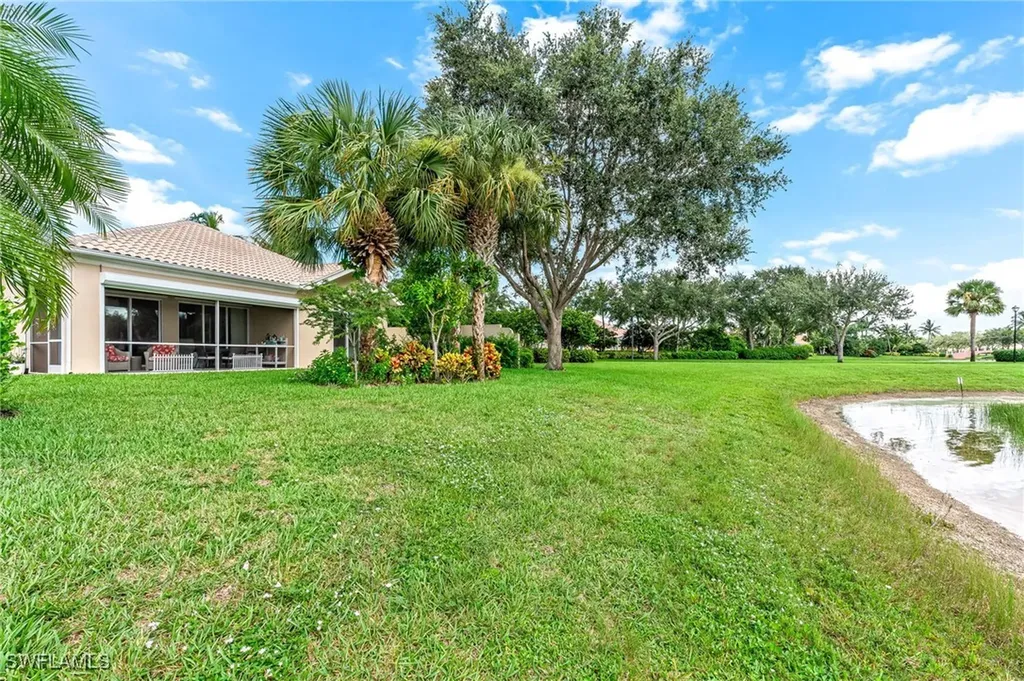 7042 Toscana Court Naples FL 34114