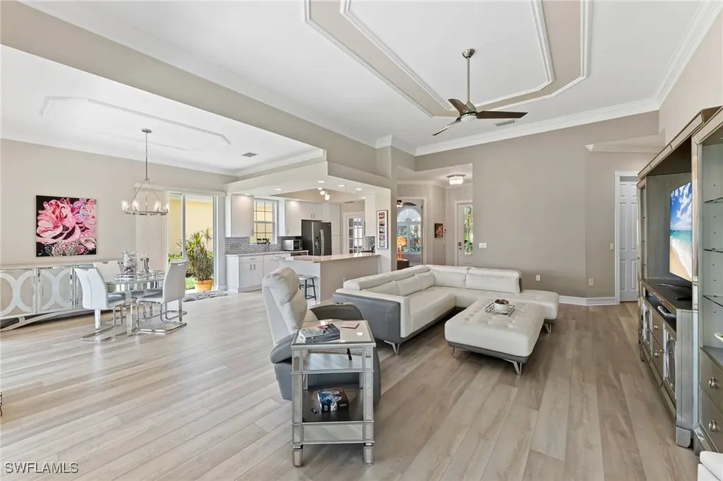 7042 Toscana Court Naples FL 34114